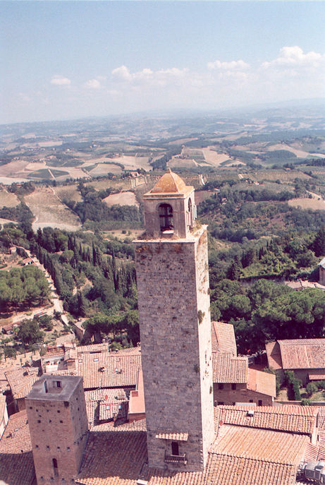 Torre Rognosa & smaller Torre Chigi