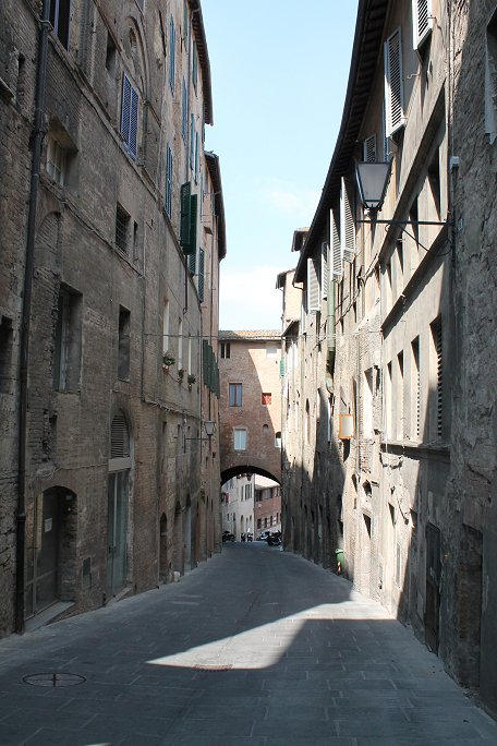 Via Fontebranda
