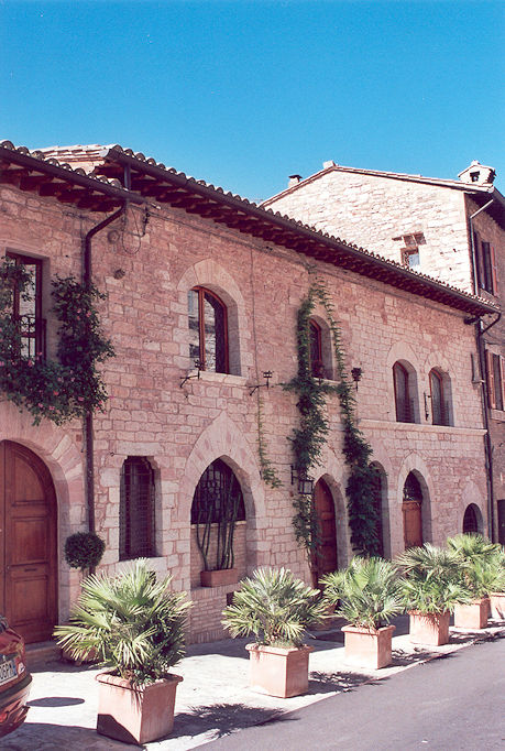 Via Fontebella