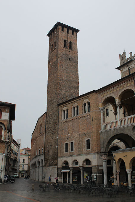 Palazzo & Torre degli Anziani & Palazzo del Consiglio