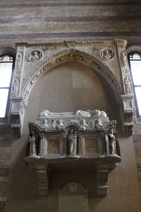 Chiesa degli Eremitani tomb