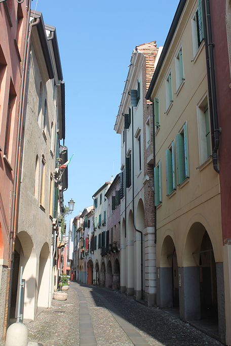 Via Savonarola