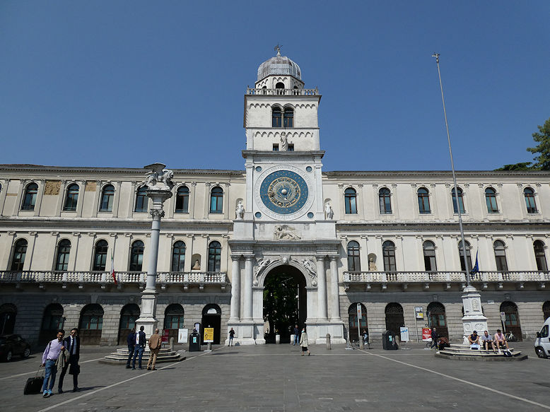 Piazza dei Signori with Torre dell'Orologio, Capitanio & Camerlenghi Palaces & Colonna Marciana