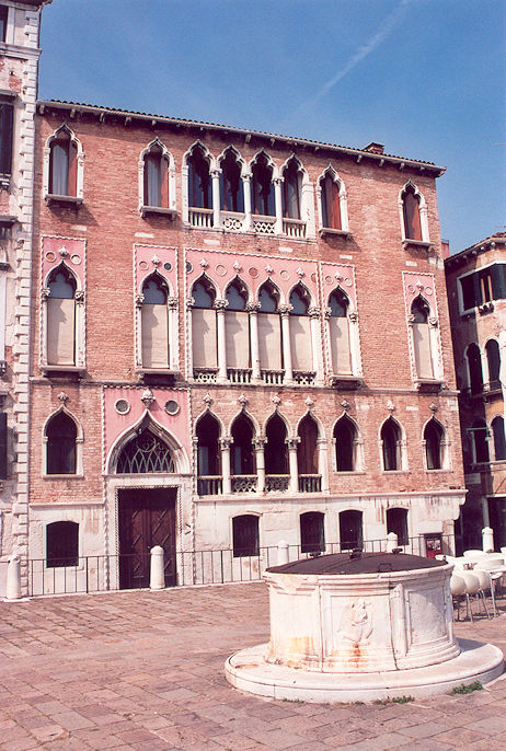 Palazzo Gritti Morosini & a well