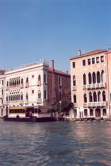 Ca' d'Oro & Palazzo Giustinian Pesaro