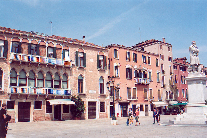 Campo Santo Stefano