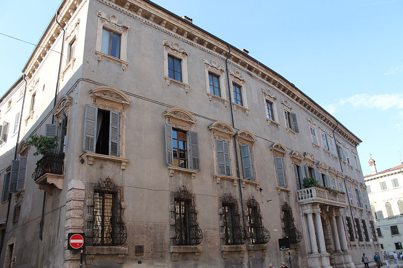 At the end of Corso Cavour