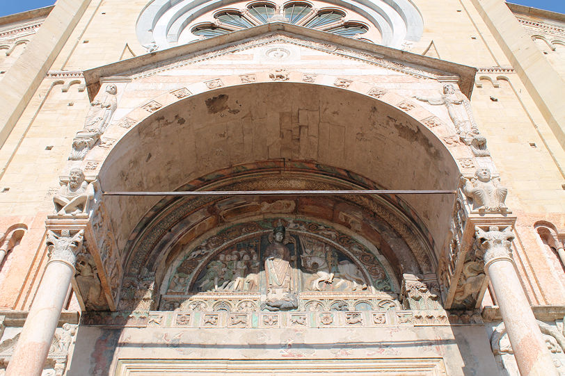 Basilica di San Zeno Maggiore prothyrum