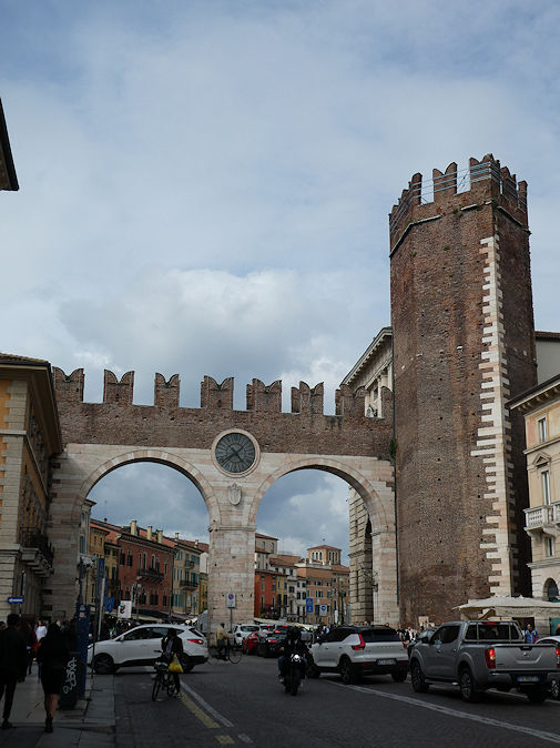 Portoni della Bra