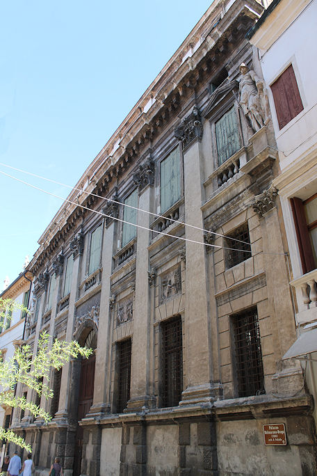 Palazzo Valmarana-Braga