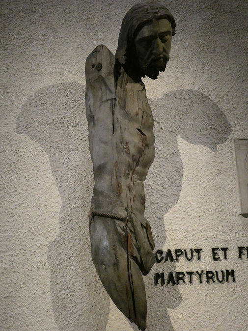 Basilique Saint-Willibrord, Christ statue