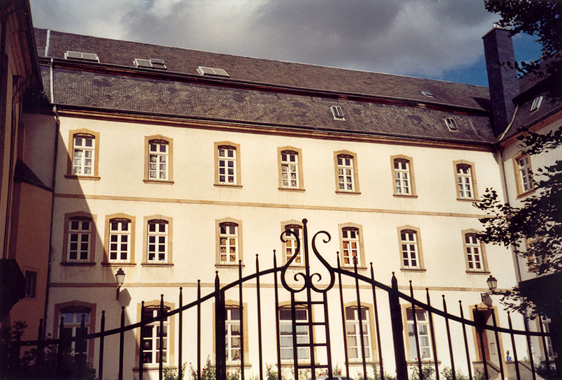 Building Ministry district