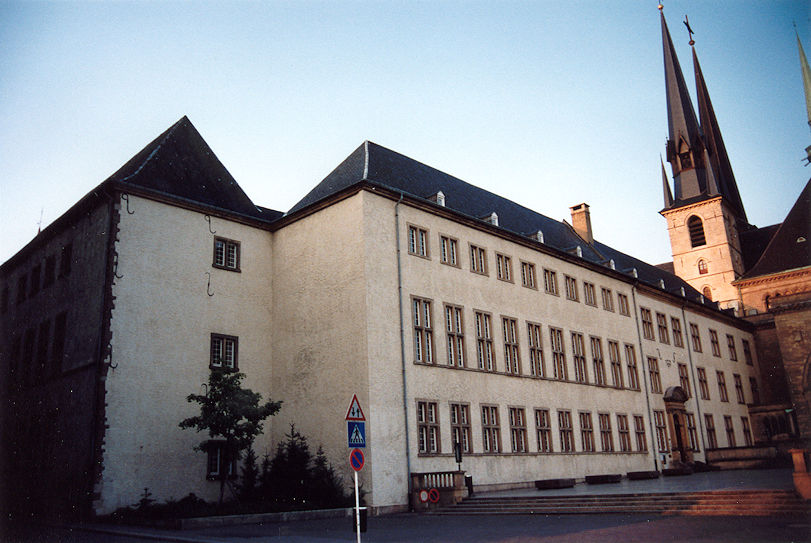 Notre-Dame & Collège des Jésuites