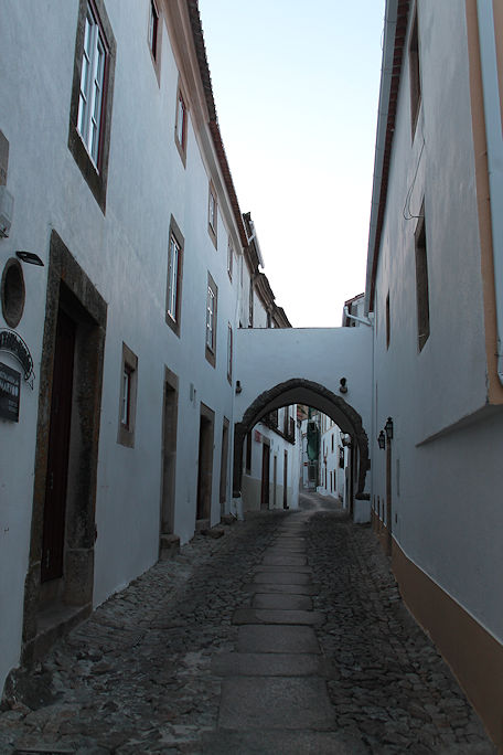 Rua do Espírito Santo