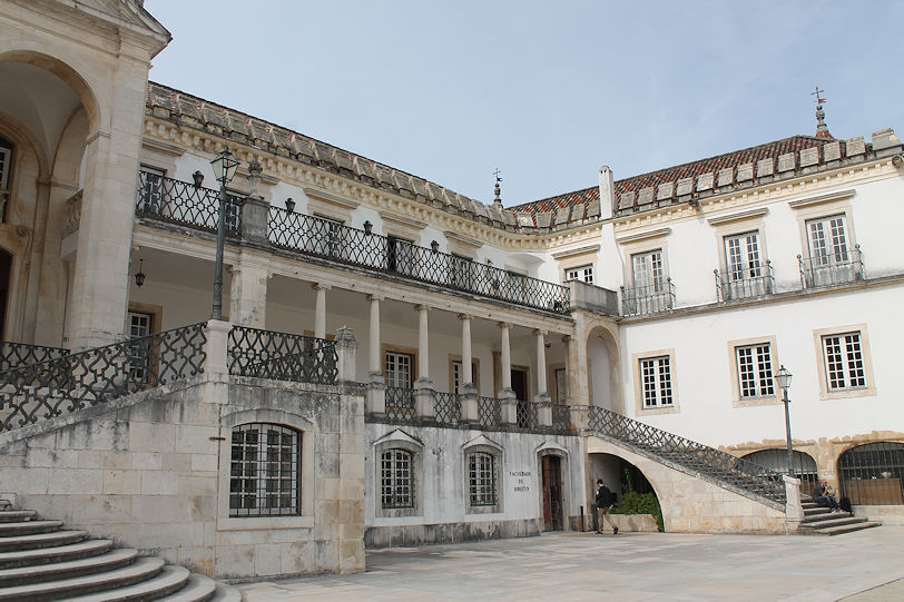 University Via Latina