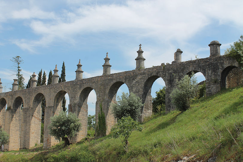 Aqueduto dos Pegões
