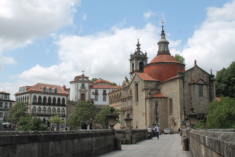 Ponte e Igreja de São Gonçalo