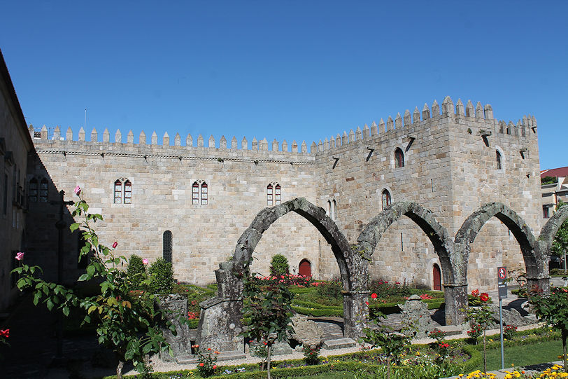 Paço Arquiepiscopal e Jardim de Santa Bárbara