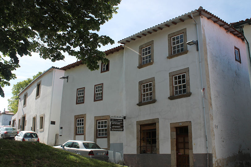 Rua Dom Fernão 'o Bravo'