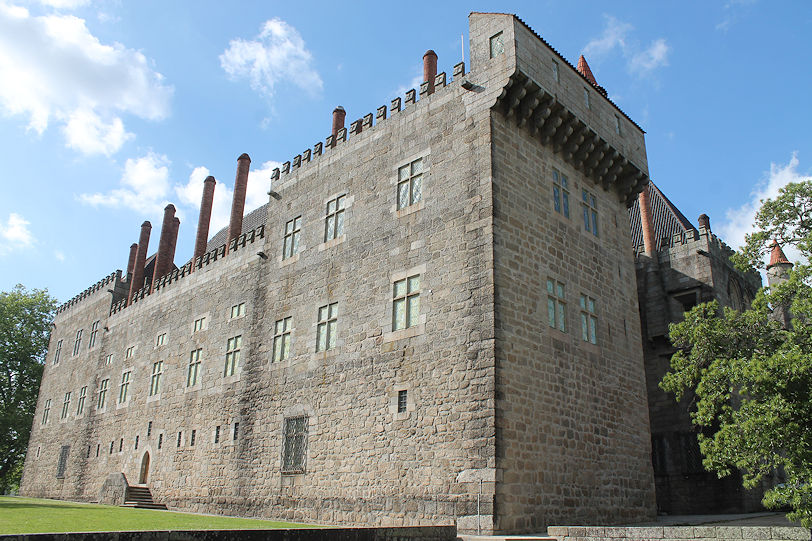 Paço dos Duques de Bragança