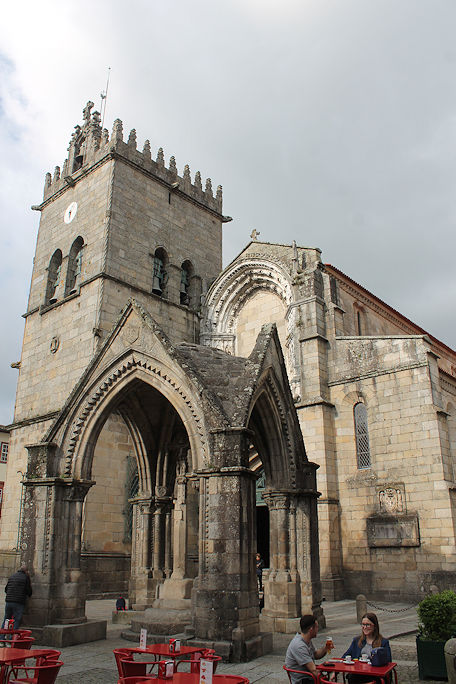 Igreja de Nossa Senhora da Oliveira