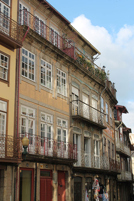 Rua Rainha Dona Maria II