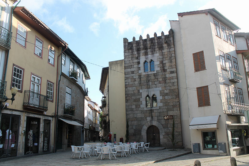 Torre dos Almadas