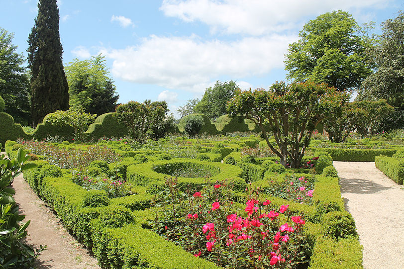 Casa de Mateus garden