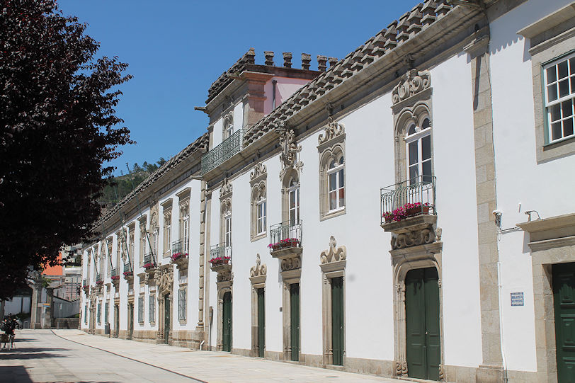 Casa da Carreira & Casa dos Alpuins