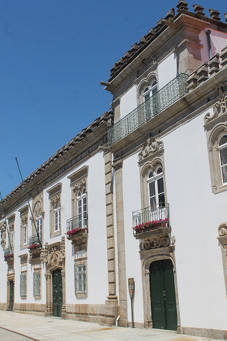Casa da Carreira & Casa dos Alpuins
