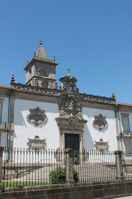 Igreja da Caridade & Convento de Santa Ana