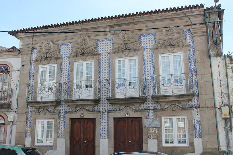 Casa de Carvalho Araújo