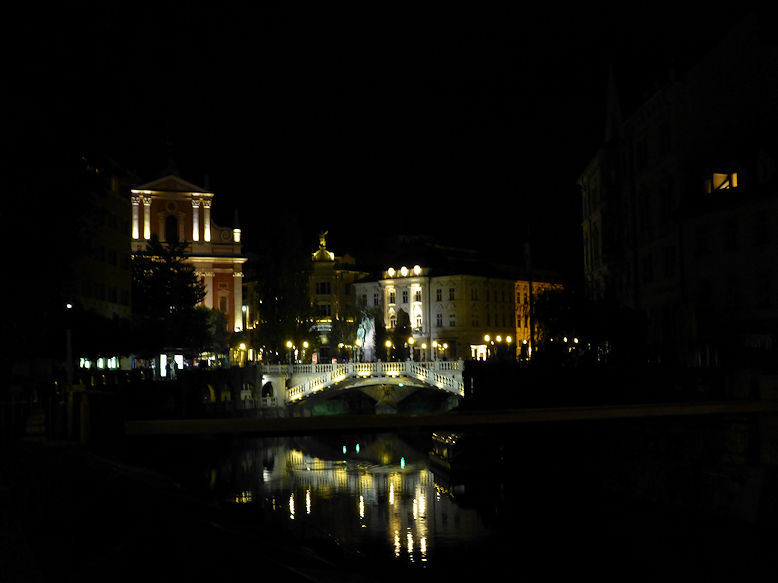Tromostovje amp; Frančiškanska cerkev