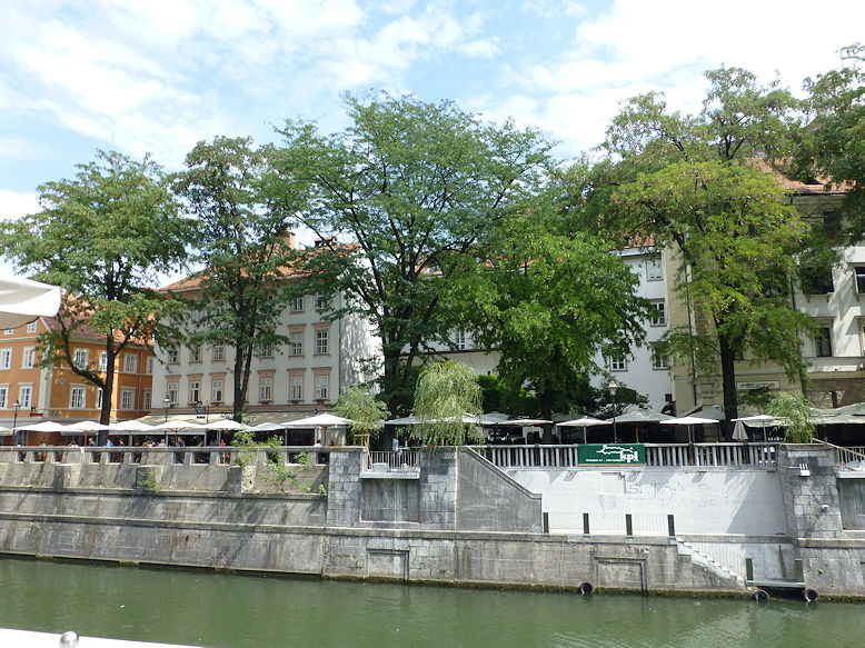 Cankarjevo nabrežje