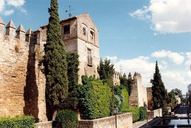 Ramparts by Puerta de Almodóvar