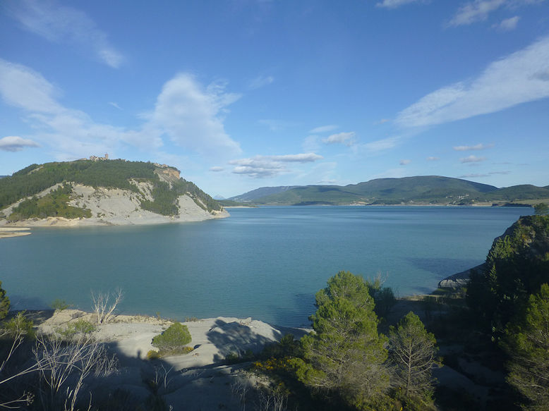 Artificial lake