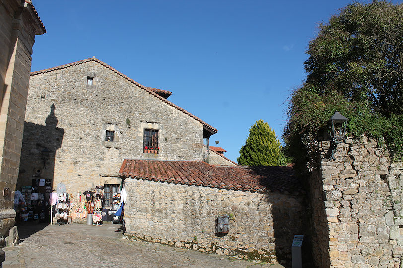 Plaza Abad Francisco Navarro & Plaza de las Arenas
