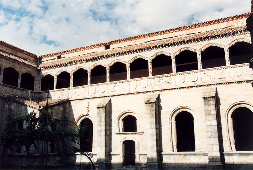 Claustro in Santo Tomás