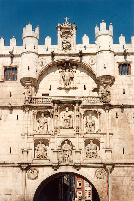 Arco Sta María