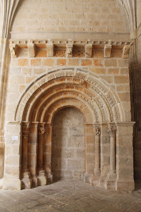Catedral de San Antolín claustro