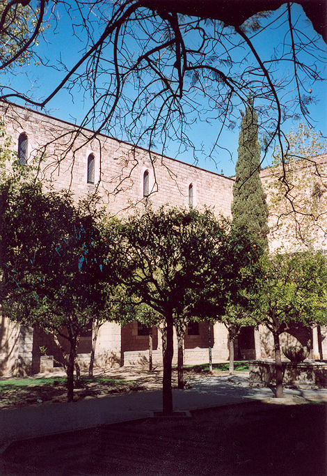 Antic hospital de la Santa Creu