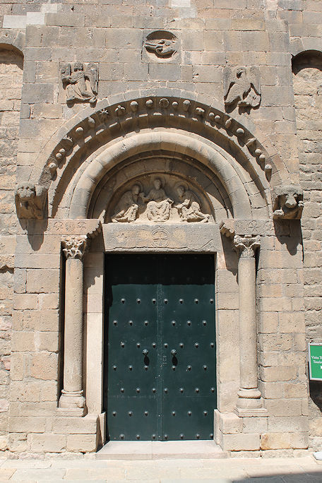 Monasterio Sant Pau del Camp Church portal
