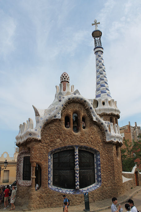 Parc Güell entrance pavilion