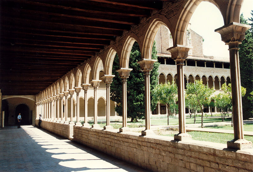 Pedralbes Monastery cloister