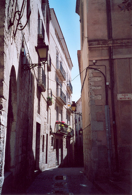 Carrer de la Força, Bari Jueu
