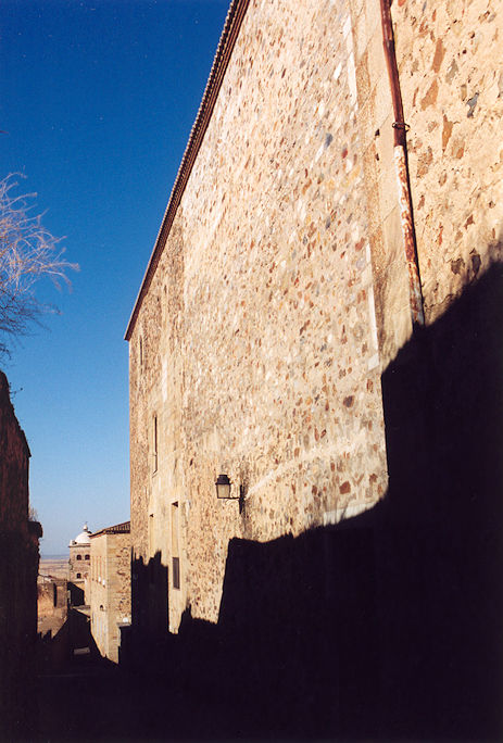 Calle de Adarve de Santa Ana