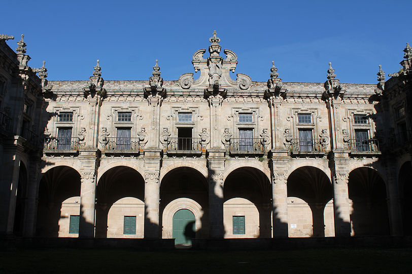 Monasterio de San Salvador Claustro Barroco