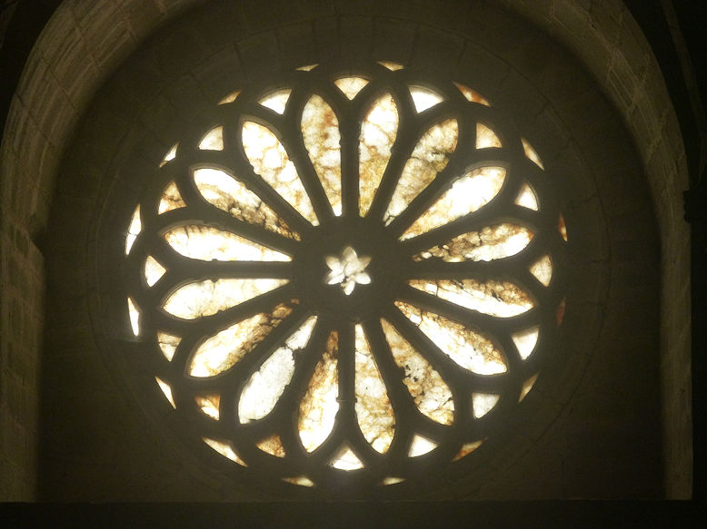 Monasterio de Santa María la Real de la Oliva Church rose window