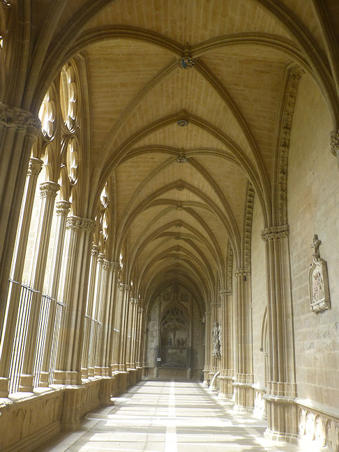 Catedral de Santa María la Real cloister