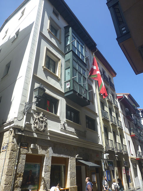 Calle de la Tendería & Cantón Julián Echevarría 'Camarón'